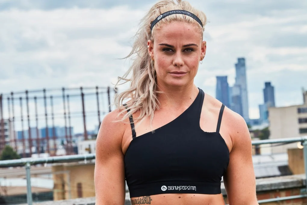 girl fitnnel.webp